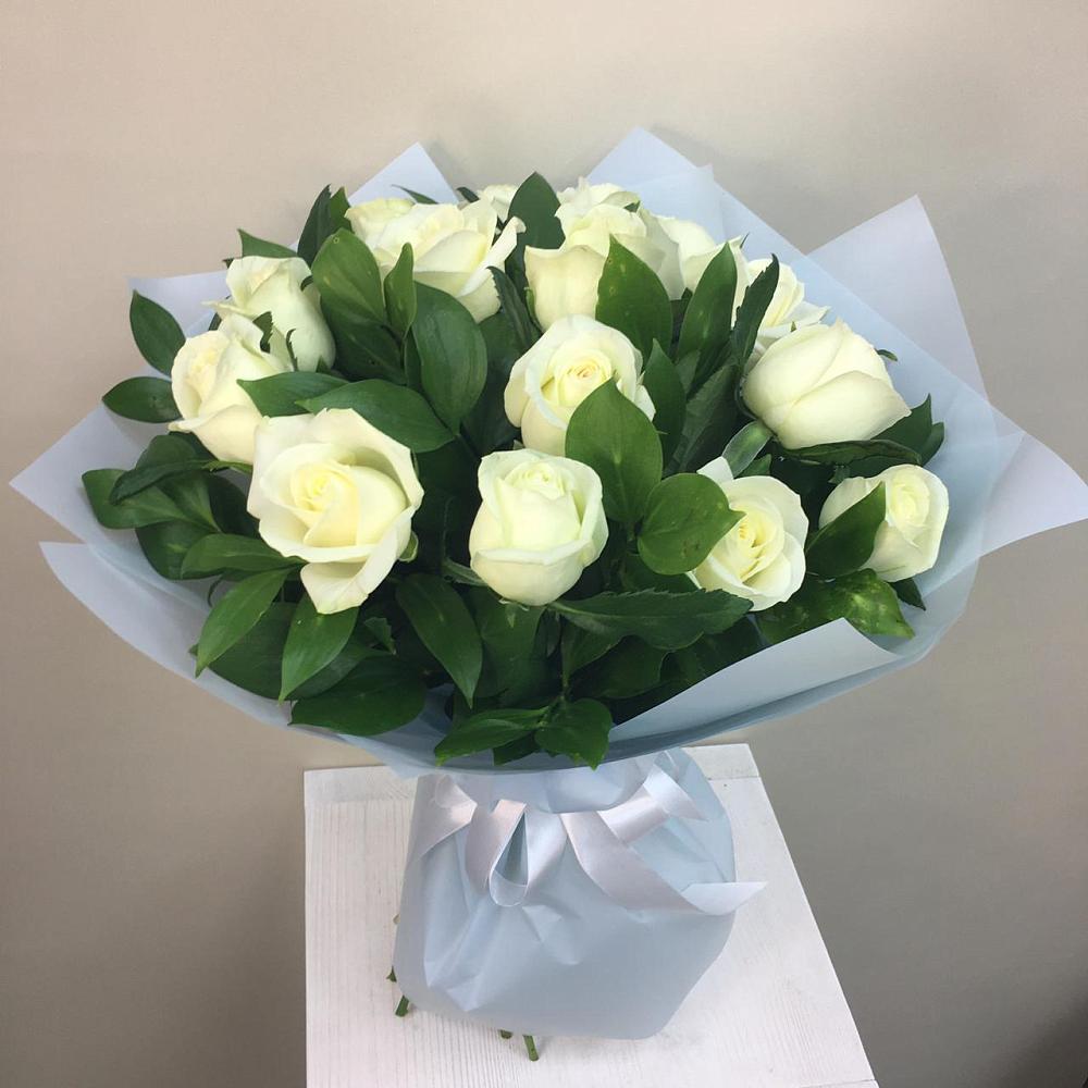 Букет 15 Белых роз Проуд в городе Сатка