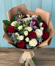 Букет цветов из:  Розы и Альстромерии в городе Сатка