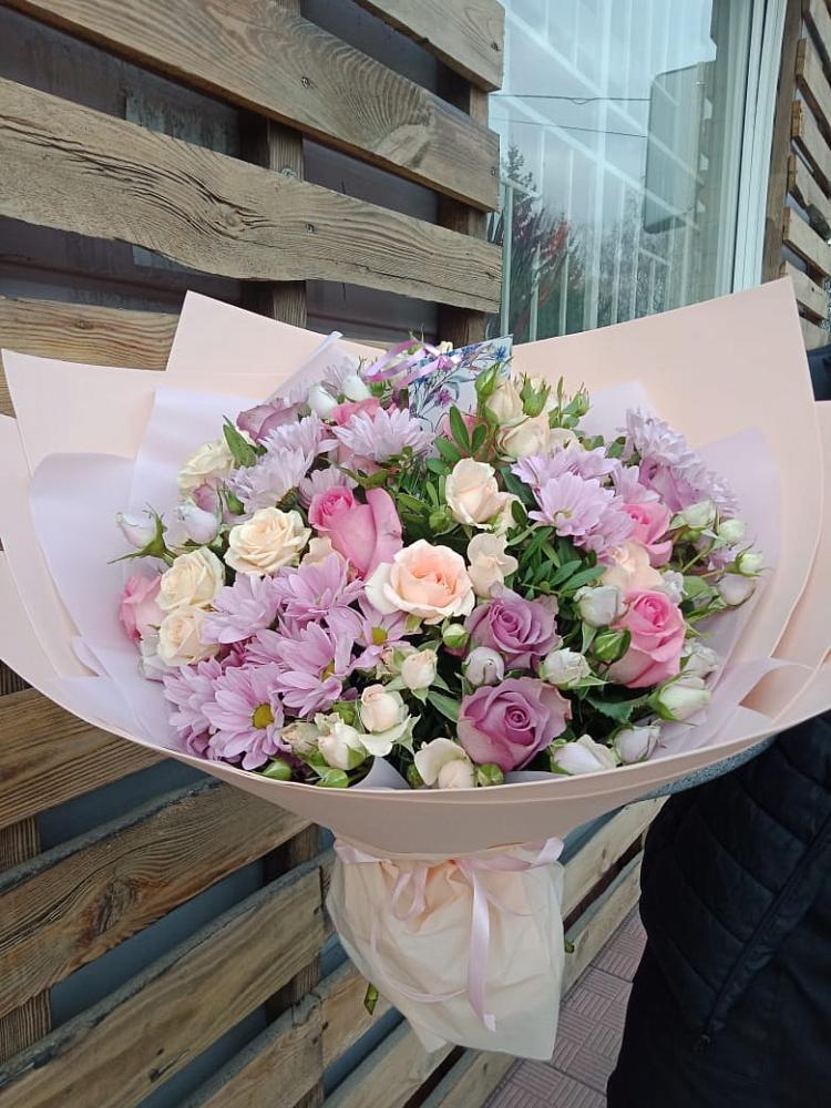 Букет цветов из: Розы и Хризантемы в городе Сатка