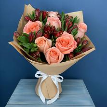Букет цветов из:  Розы и Альстромерии в городе Сатка