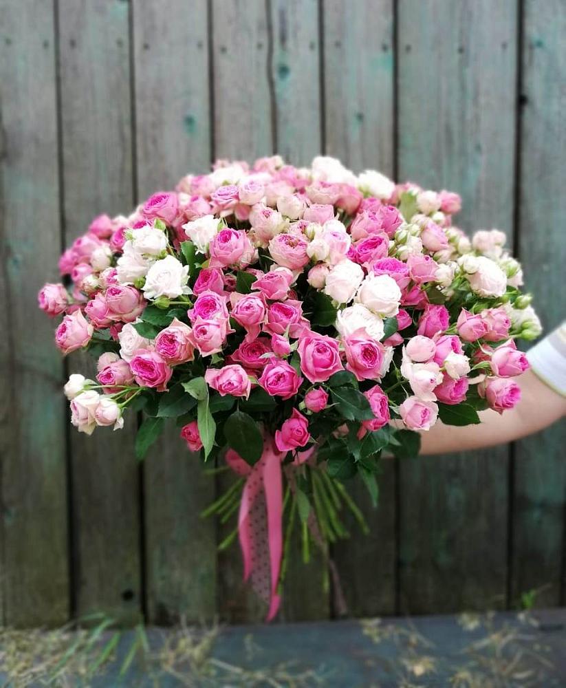 Букет Розовые кустовые розы Натали и Лав Лидия в городе Сатка