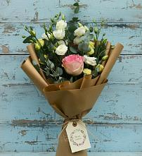 Букет цветов из:  Розы и Лизиантусы #REPLACE_PRED# городе Сатка